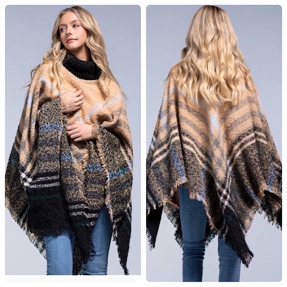 🆕 Plaid Print Turtleneck Poncho - NEW - Picture 1 of 10